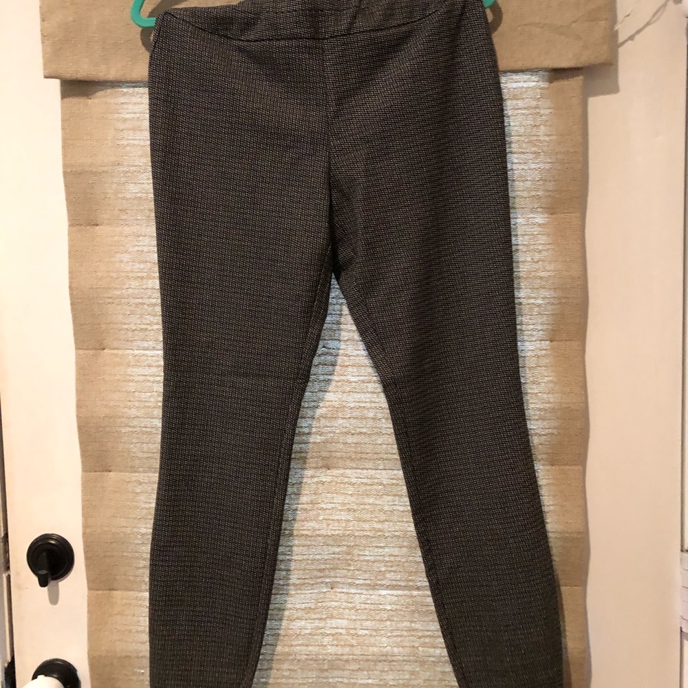 NY&Co pull on pants